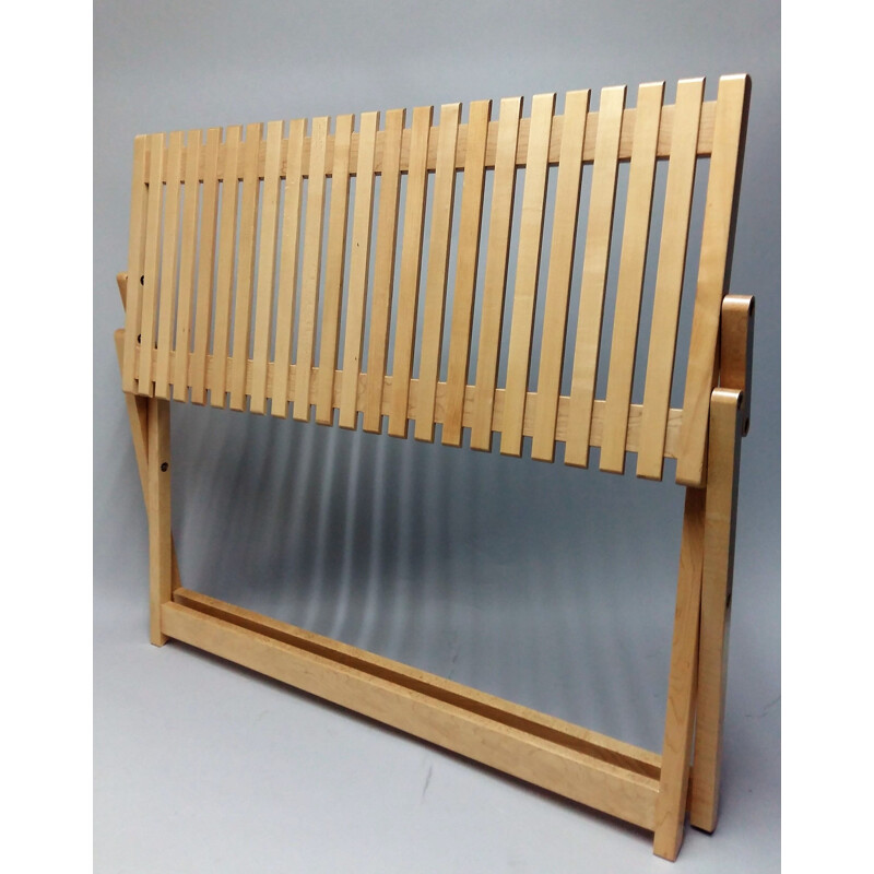 Folding bench in Maple model A5 by Jean-Claude Duboys