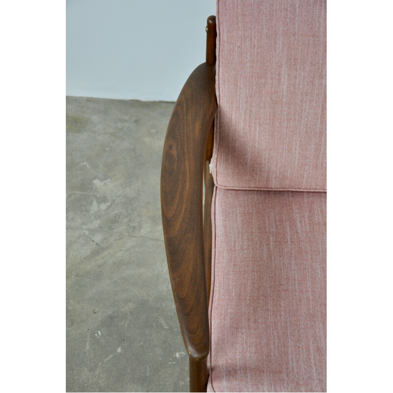 Vintage teak Scandinavian pink sofa 1960