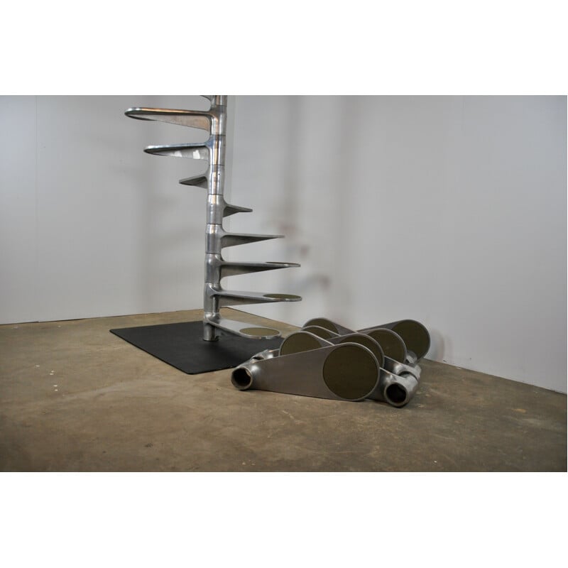 Escalier Hélicoïdal de Roger Tallon pour Galerie Lacloche 1980