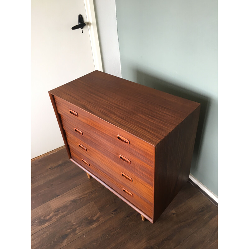 Vintage Scandinavian chest of drawers in teak