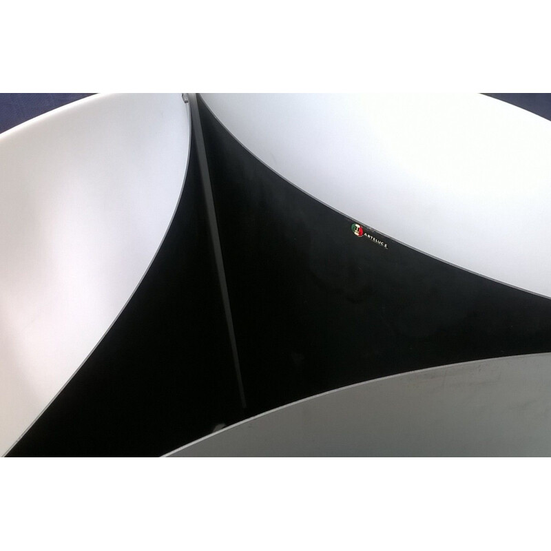 Lampe de table par Massimo & Lella Vignelli pour Arteluce
