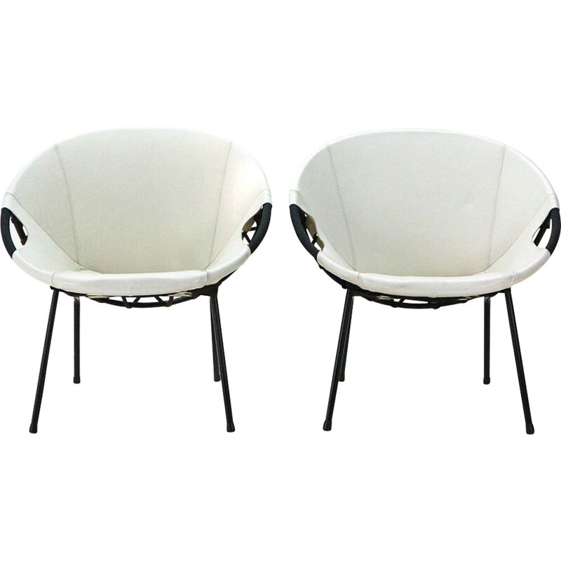 Baloon chairs in white leather by Lusch & Co