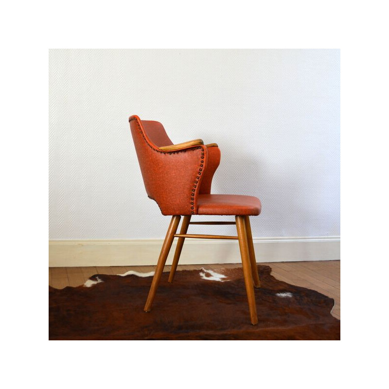 Vintage chair in red skaï