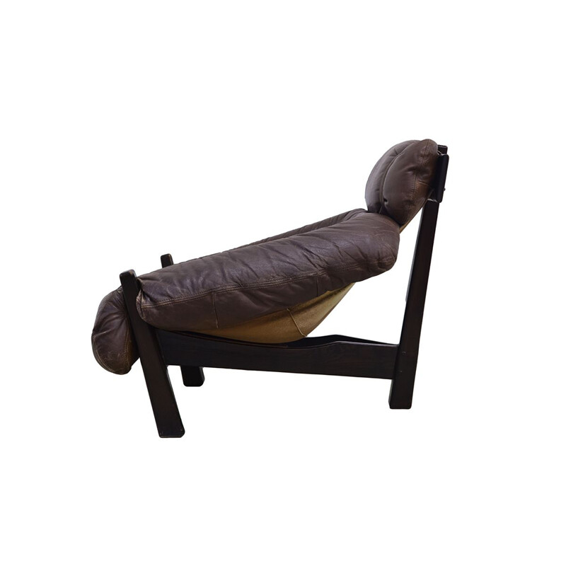 Vintage Dutch lounge chair in leather by Gerard van den Berg