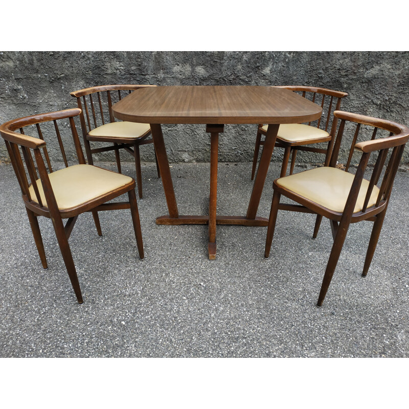 Dining set made of a table and 4 folding-in chairs by Thonet