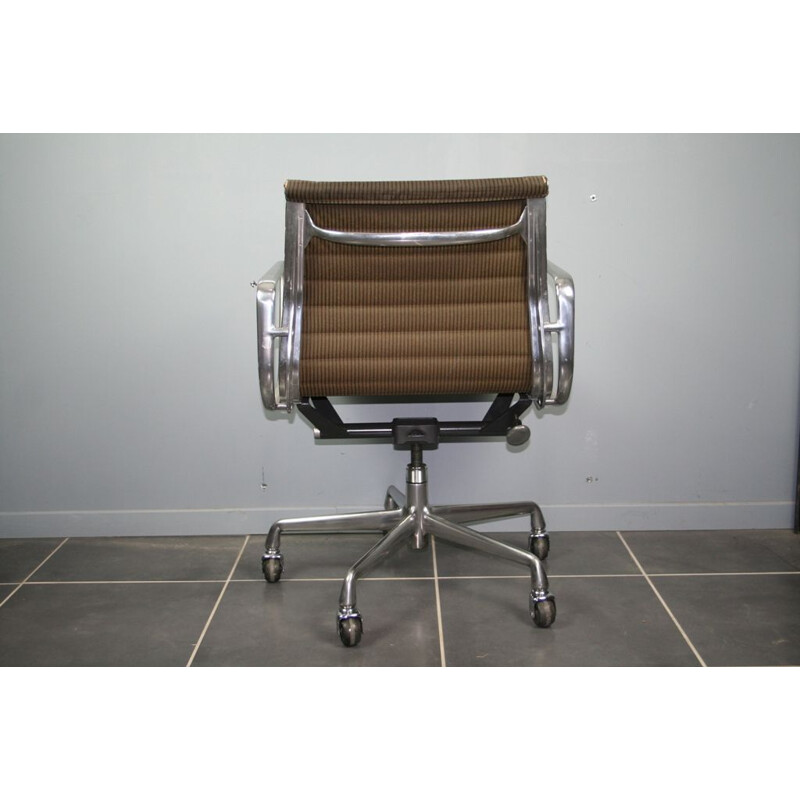 Vintage "Group Alu" office Chair by Eames for Herman Miller