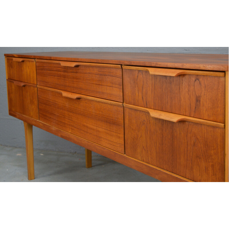 Vintage chest of Drawers by Austinesuite