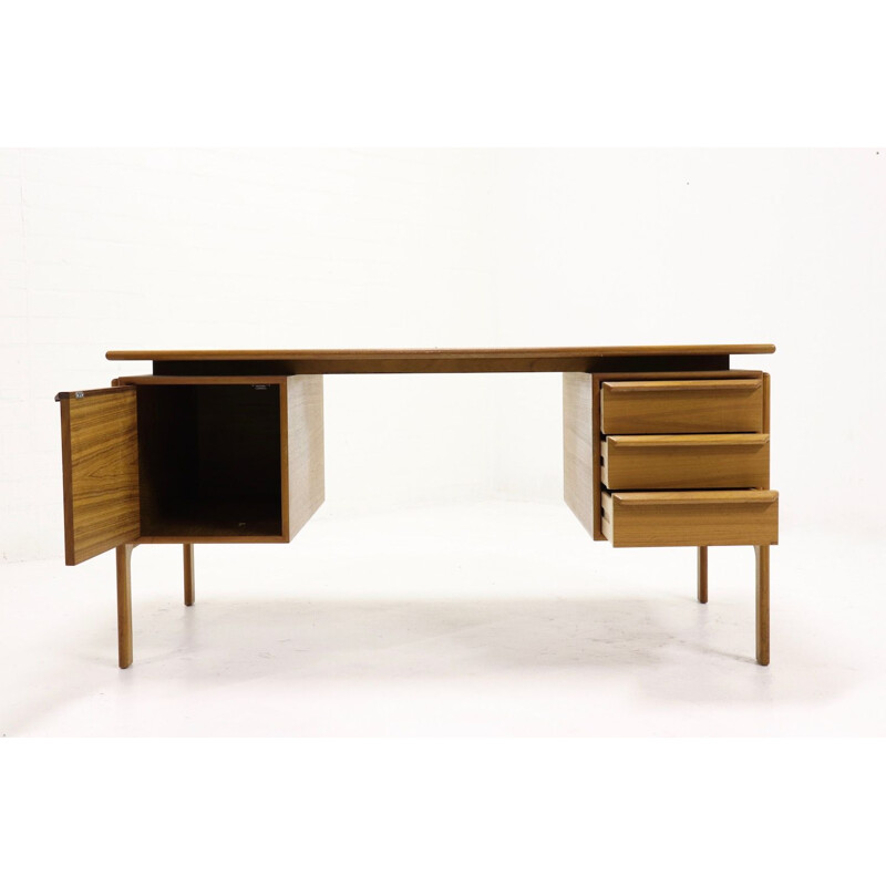 Vintage teak Desk by GV Gasvig for GV Møbler, 1960s