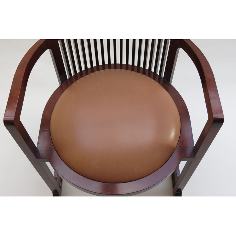 Chaise vintage de baril par Frank Lloyd Wright pour Cassina
