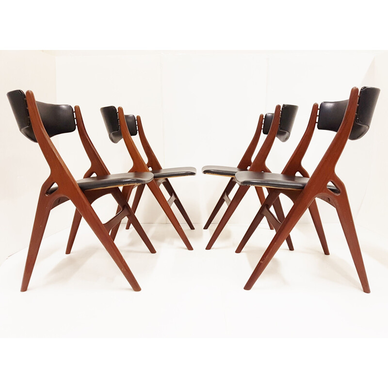 Set of 4 vintage Scandinavian chairs in teak