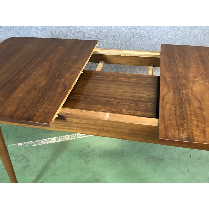 Vintage sidetable in Walnut 