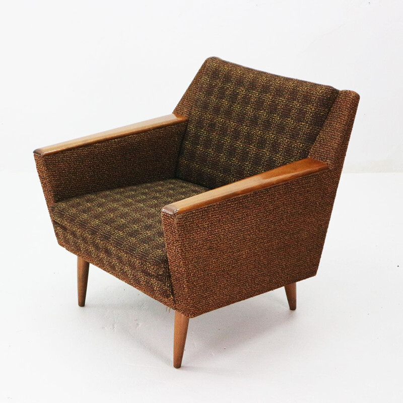 Vintage Edgy armchair