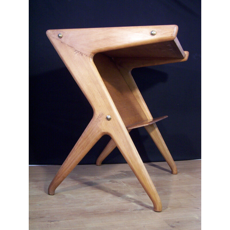 Vintage Italian side table in oak by Carlo Sala for Téléavia