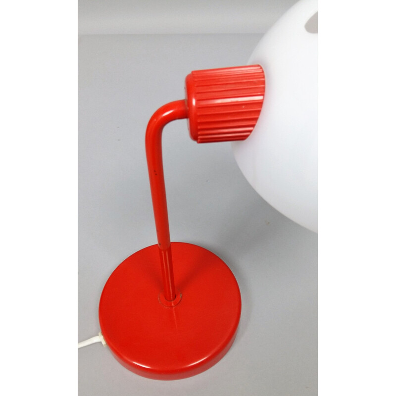 Set of 2 red & white vintage lamps