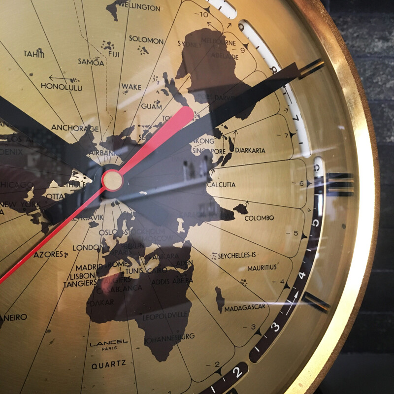 Horloge vintage "World" par Lancel 