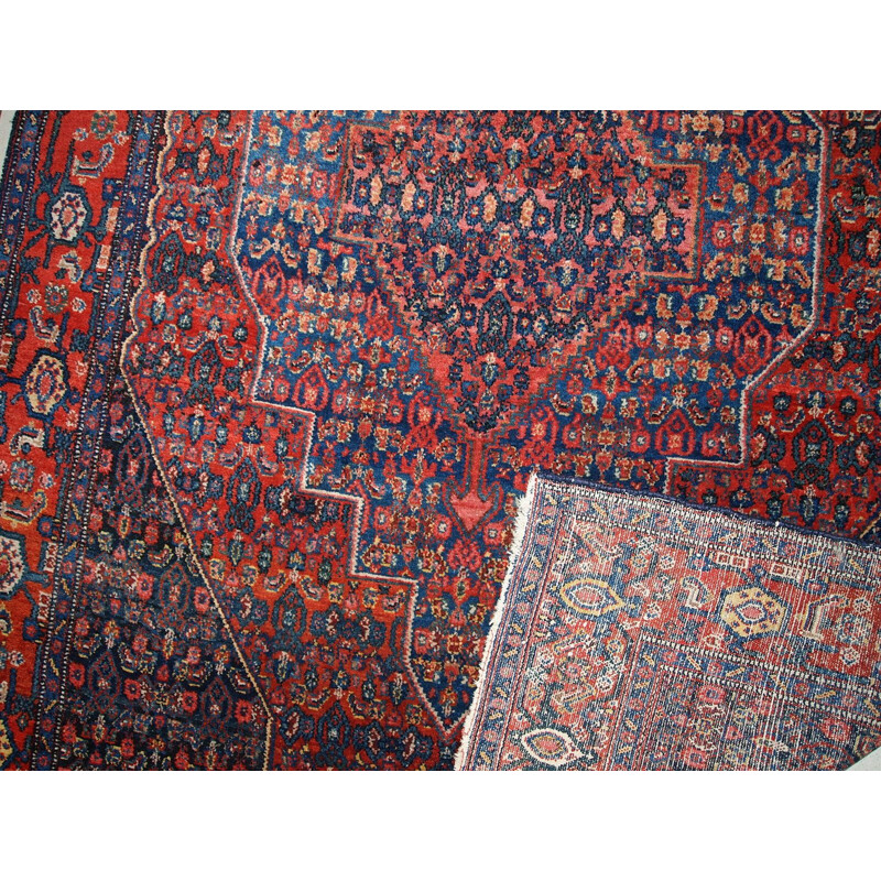 Vintage handmade Persian Senneh rug 