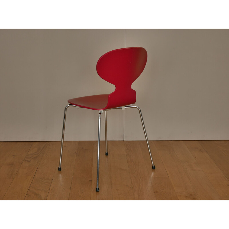 Vintage red "Ant" chair by Arne Jacobsen