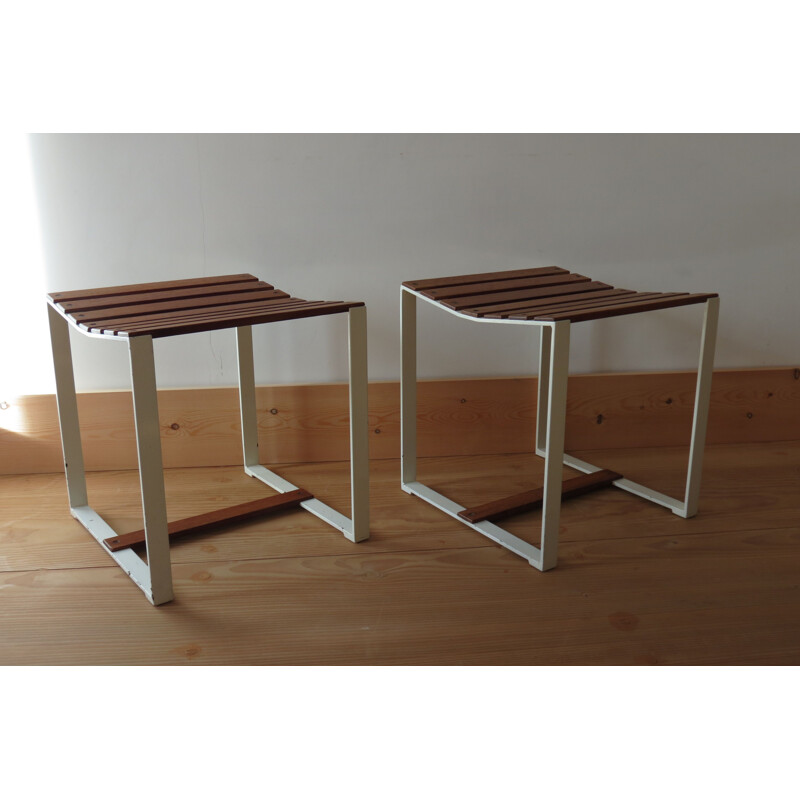 Set of 2 vintage stools in teak