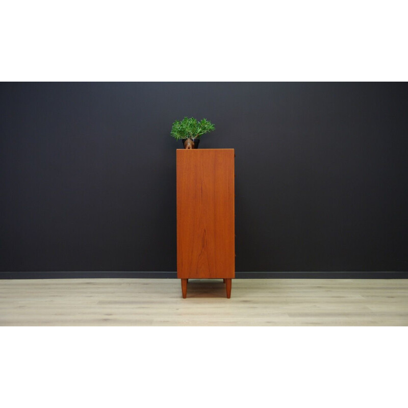 Vintage Danish design cabinet in teak