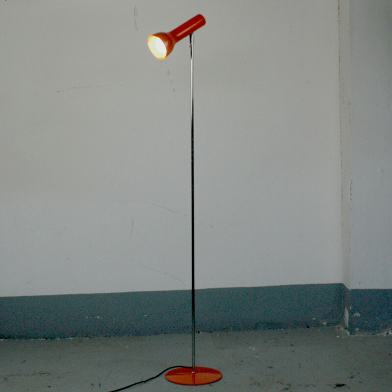 Lampadaire vintage orange conçu par LAD Team 1966