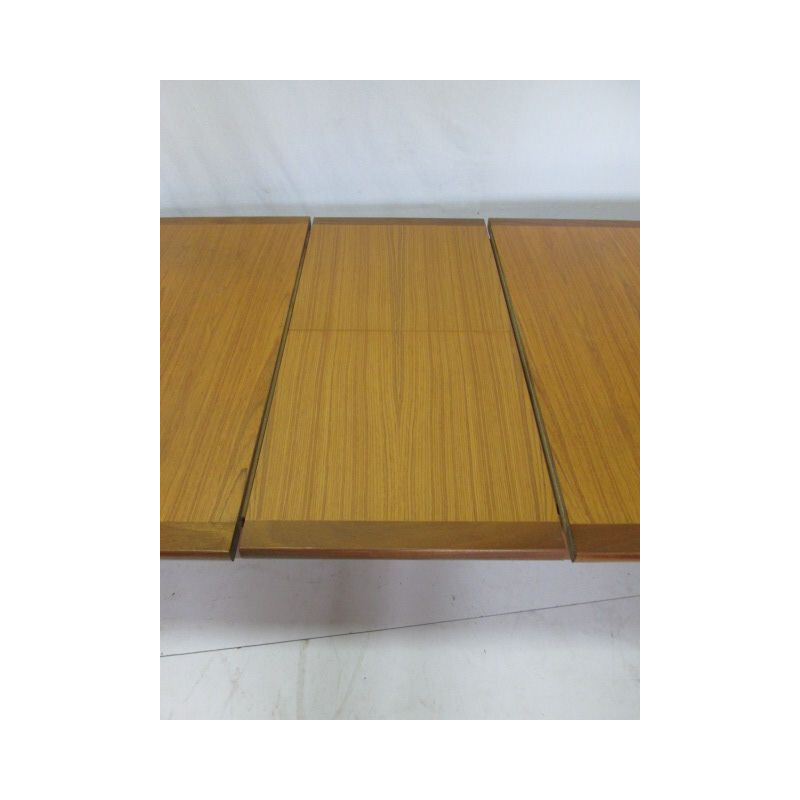 Vintage extendable dining table in teak