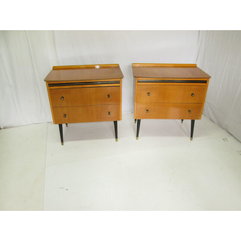 Set of 2 vintage night stands in oakwood