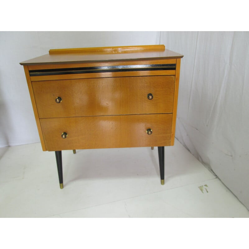 Set of 2 vintage night stands in oakwood