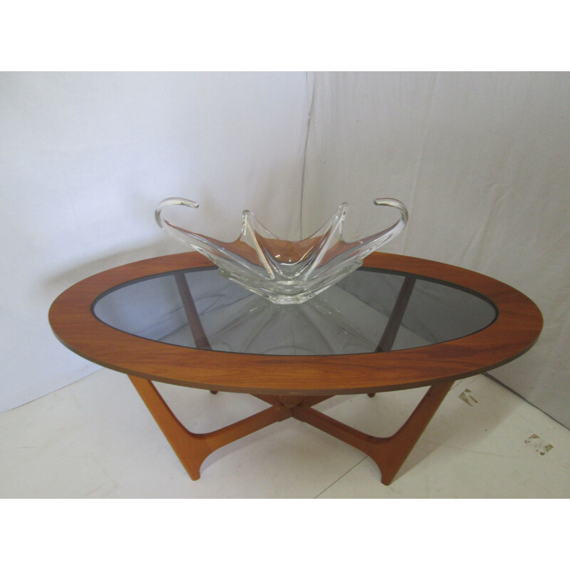 Vintage oval coffee table in teak