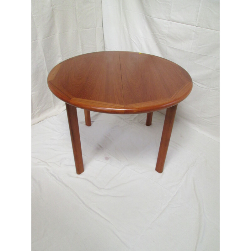 Vintage round dining table in teak