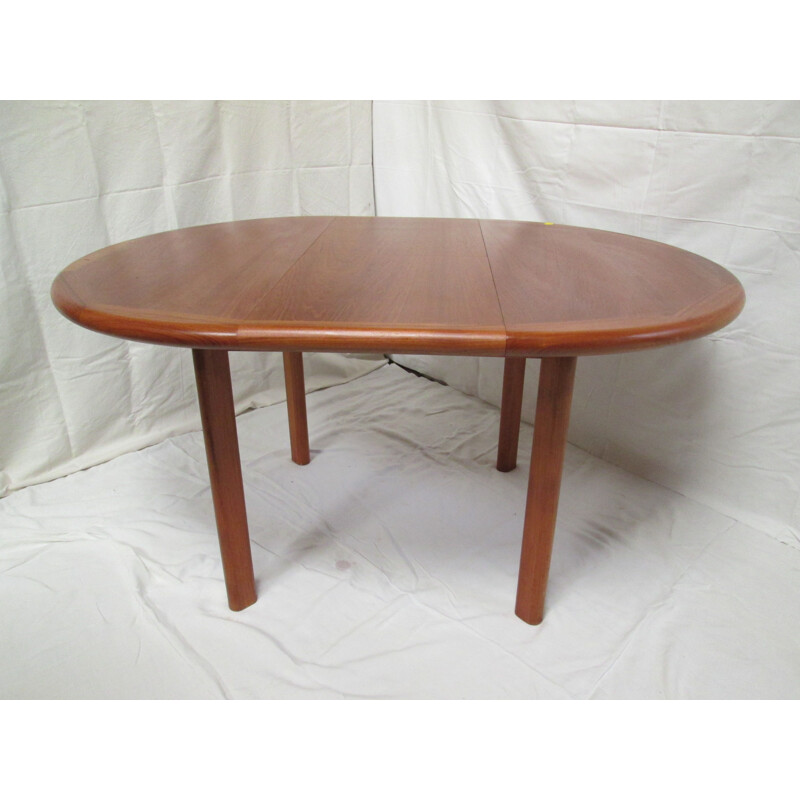 Vintage round dining table in teak