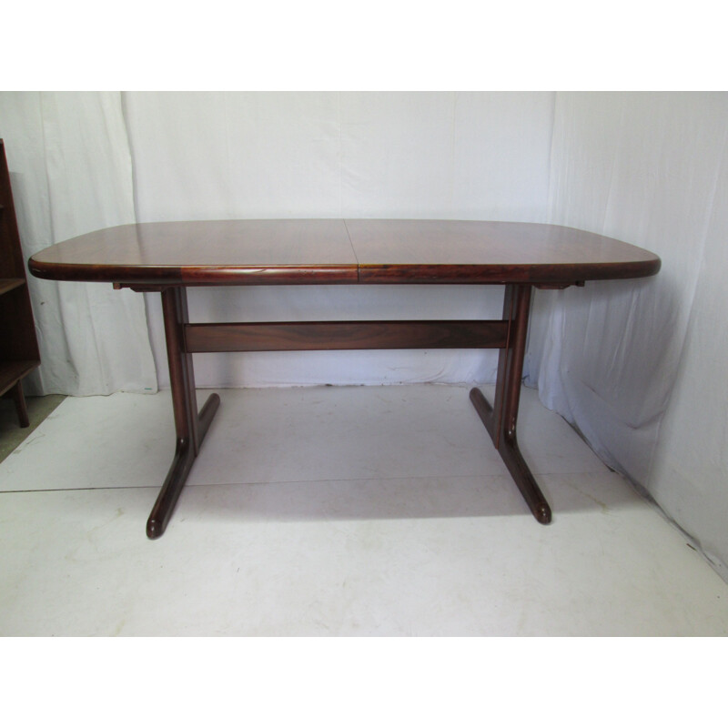 Vintage oval dining table in teak