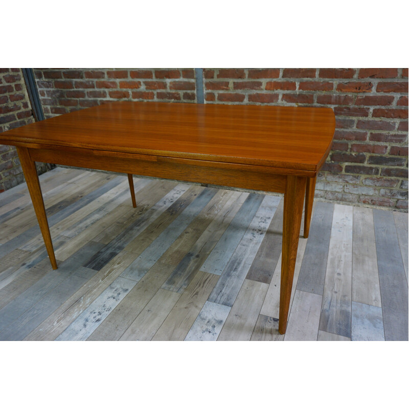 Teak dining table, Johannes Andersen for Samcom 1960s