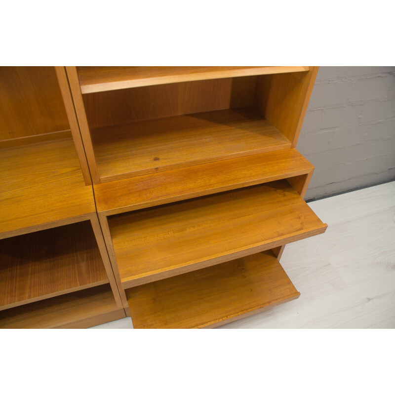 Vintage sideboard in teak by Hundevad 1960