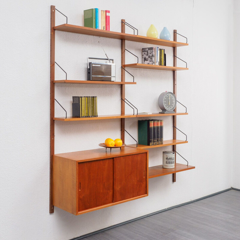 Vintage scandinavian shelving system in teak 1960