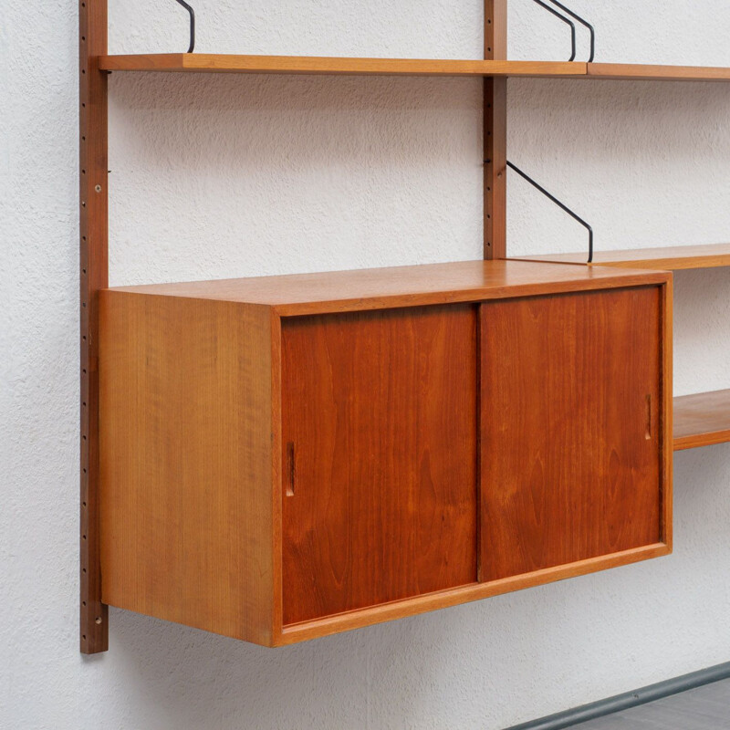 Vintage scandinavian shelving system in teak 1960