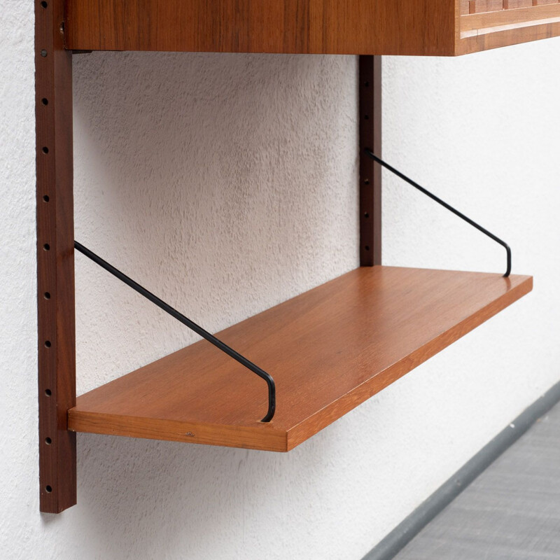 Vintage scandinavian shelving system in teak 1960