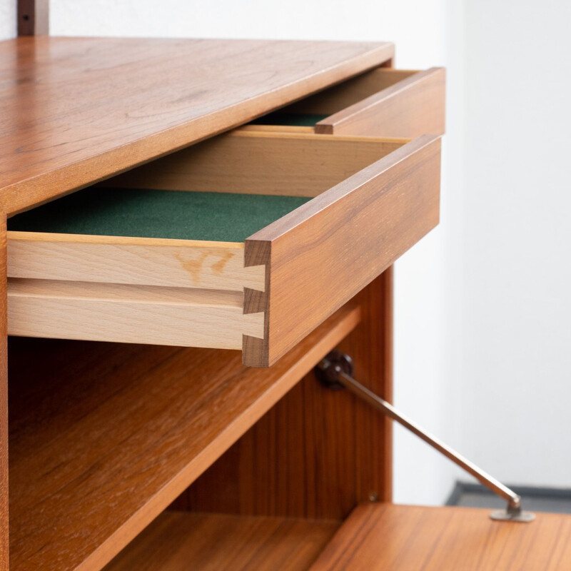 Vintage scandinavian shelving system in teak 1960