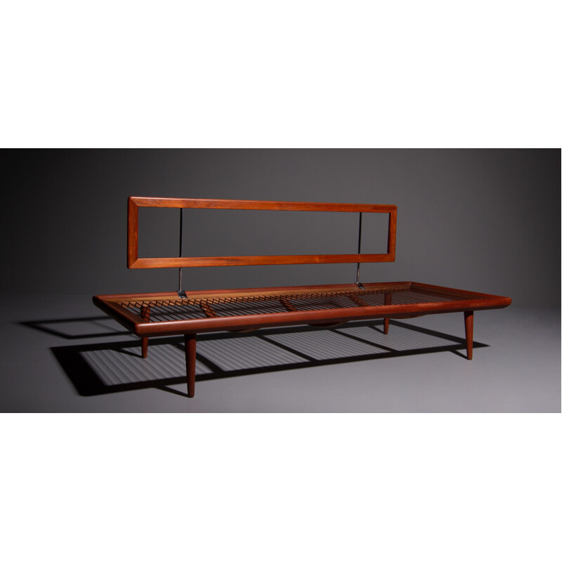 Vintage Peter Hvidt daybed 1960