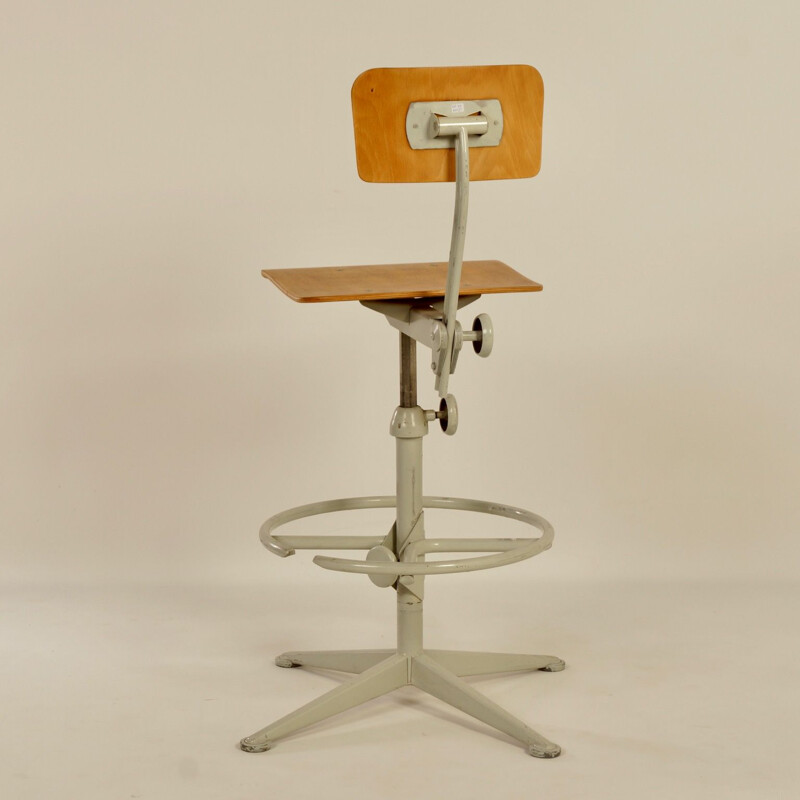 Chaise industrielle vintage par Friso Kramer 1960