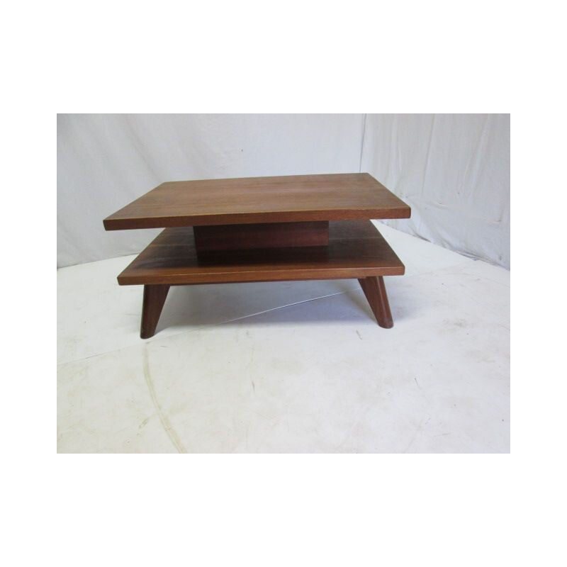 Vintage coffee table in teak