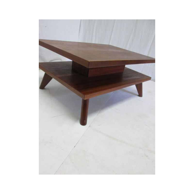 Vintage coffee table in teak