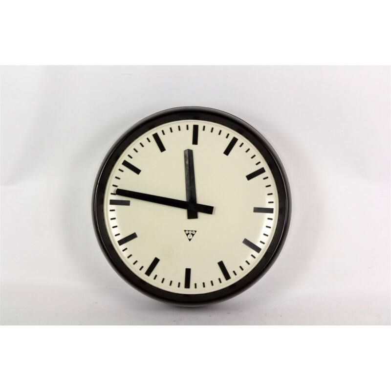 Vintage bakelite railway clock by Pragotron