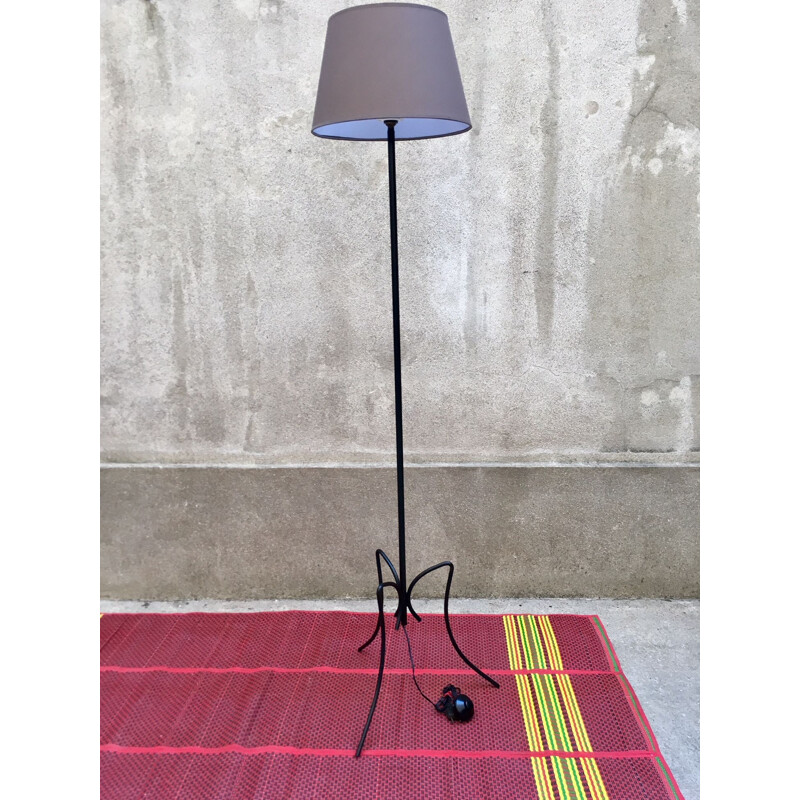 Vintage chic and retro tripod floor lamp 1960