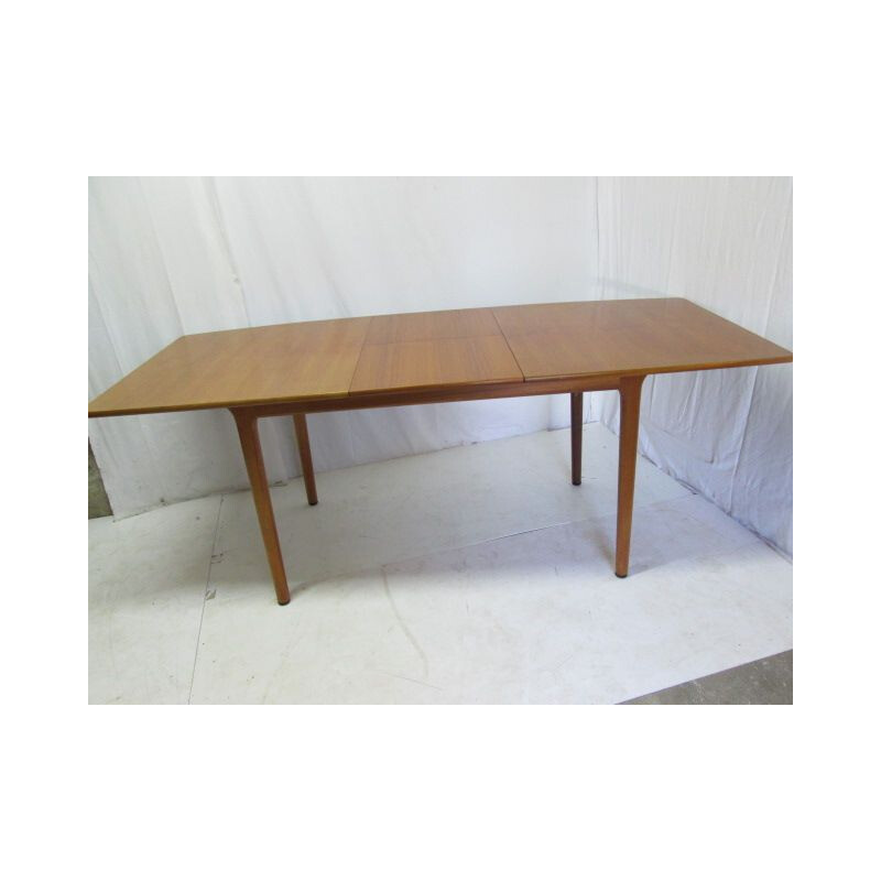 Vintage extendable dining table in teak by Mc Intosh