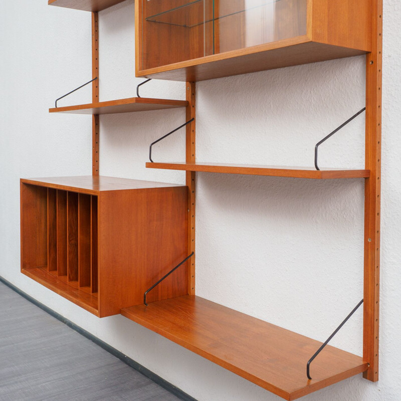 Vintage shelving system in teak by Poul Cadovius for Cado