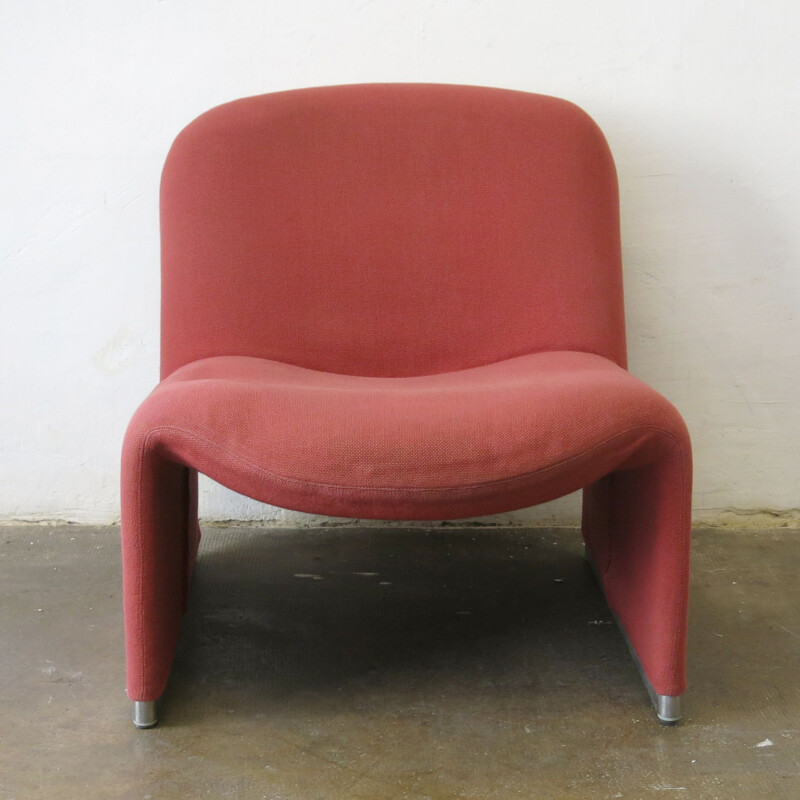 Vintage pink armchair "Alky" by Giancarlo Piretti