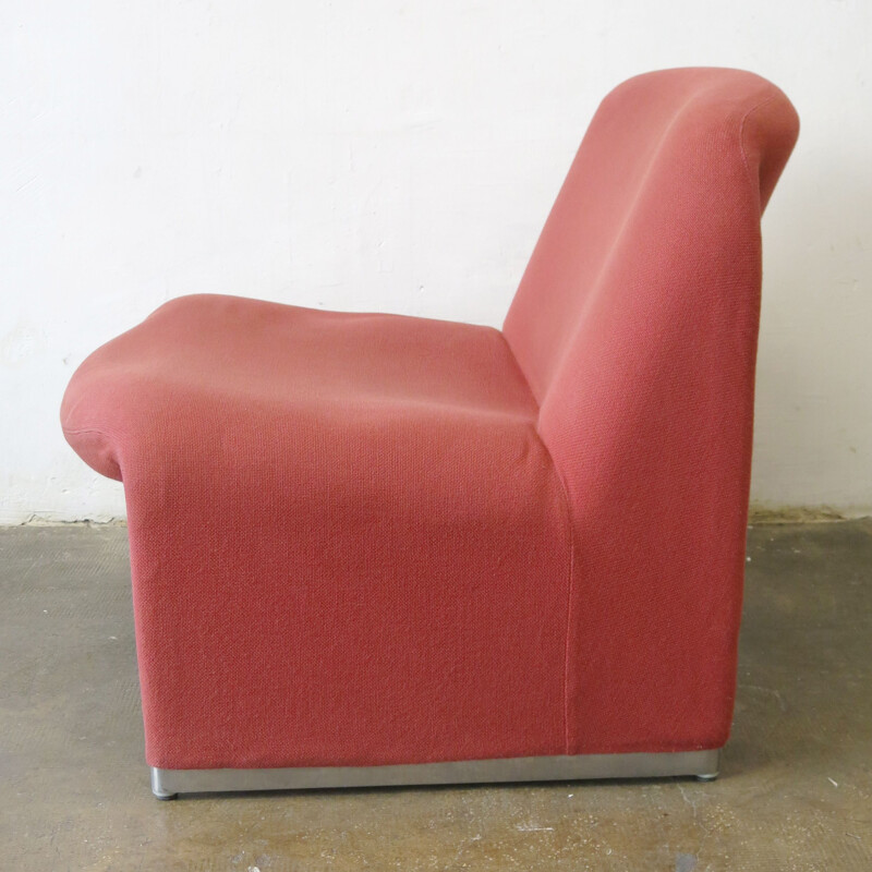 Vintage pink armchair "Alky" by Giancarlo Piretti