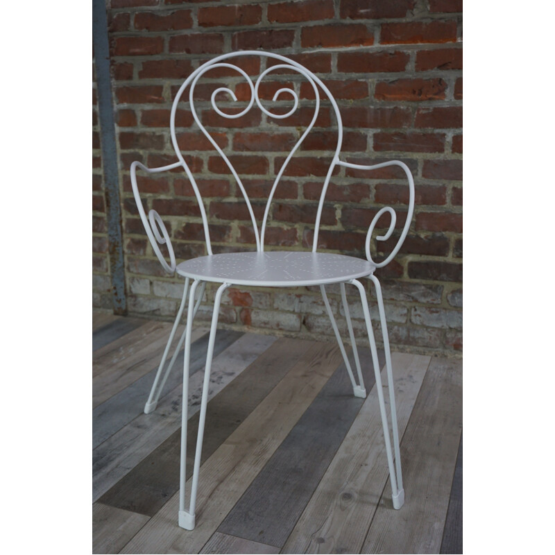 Vintage white iron chair