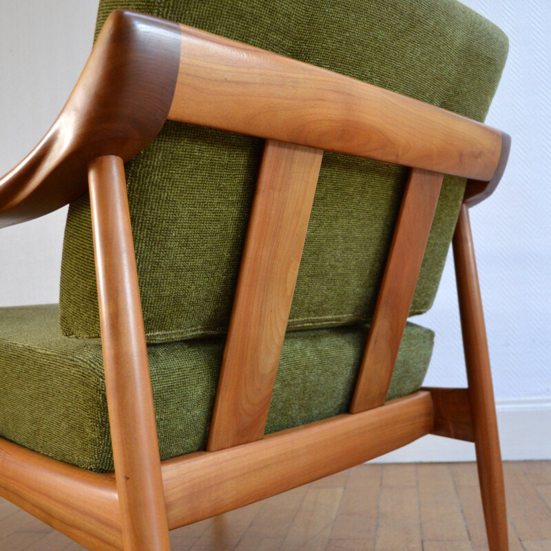 Vintage chair by Wilhelm Knoll