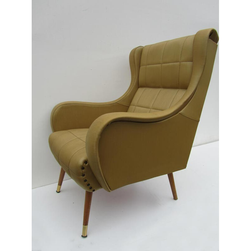 Fauteuil lounge en simili cuir, bois et laiton - 1960
